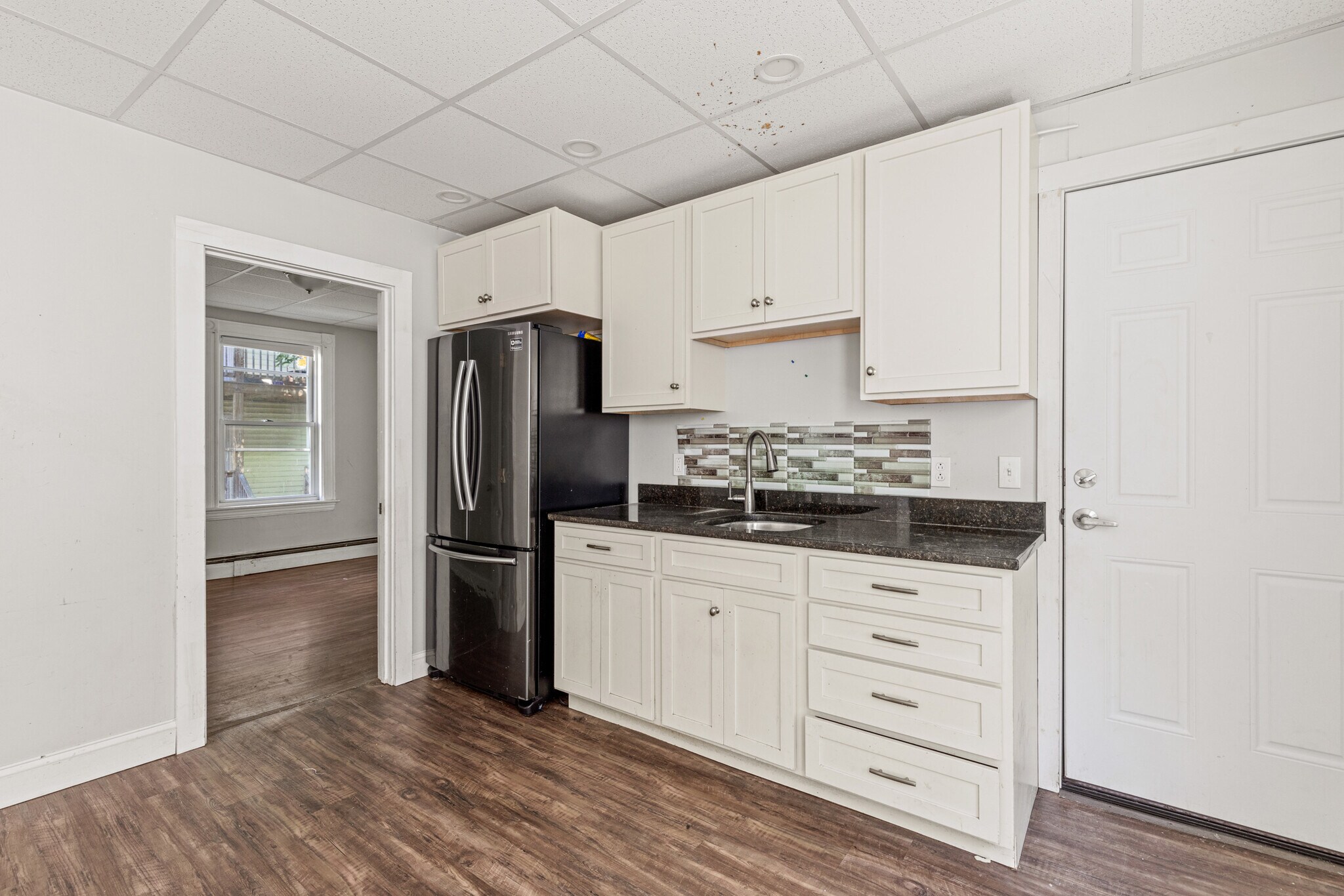 Building Photo - 174 Bartlett St