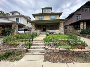 Building Photo - 3633 Central St