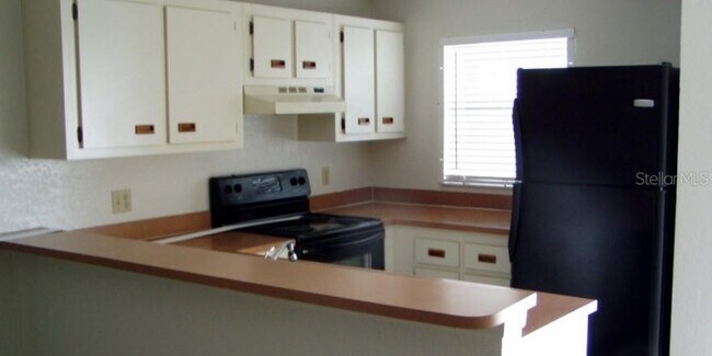 Building Photo - 25100 Sandhill Blvd