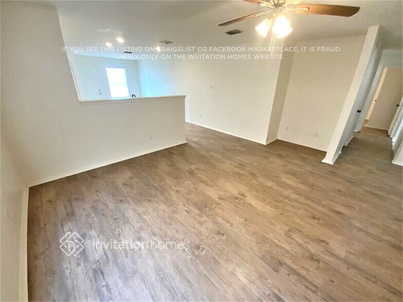 Building Photo - 1416 Castle Ridge Rd