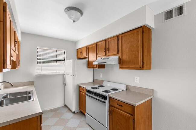 Interior Photo - South Hill