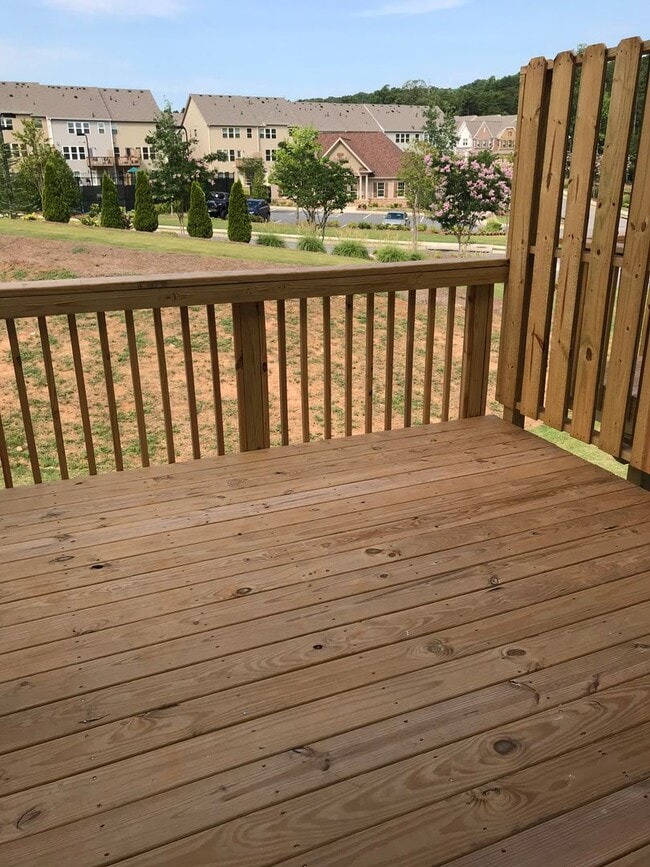 Building Photo - Spacious 3BR Townhome in Cumming | 2,178 Sq Ft | Available September 1