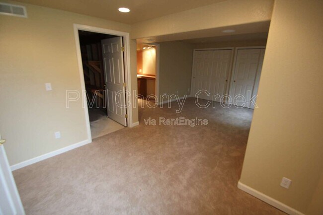 Building Photo - 7489 Bur Oak Pl