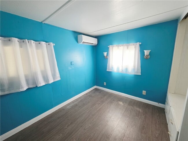 Building Photo - 1779 Artesia Dr