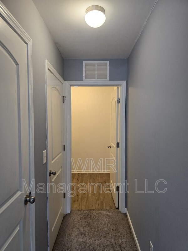 Building Photo - 912 Sherman St