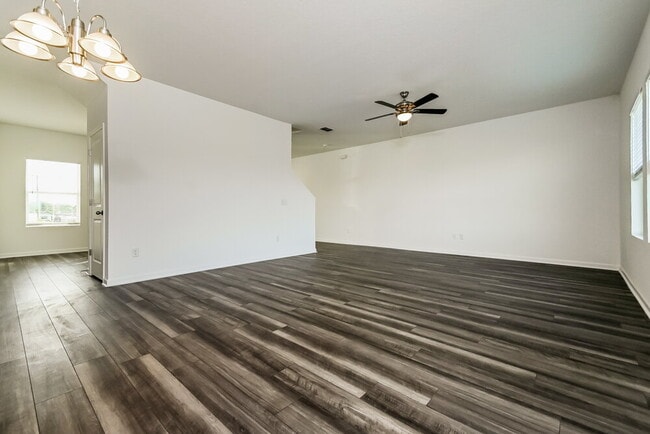 Building Photo - 787 Ocean Spray Dr