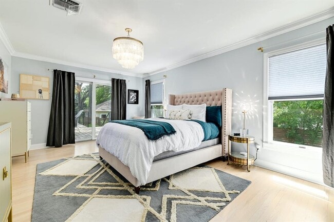 Building Photo - 3321 Windsor Rd