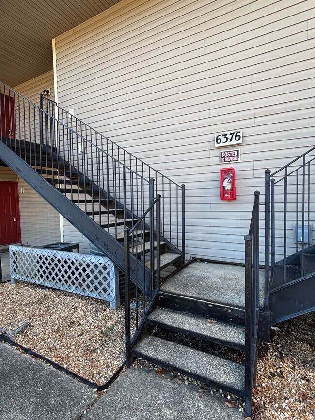 Building Photo - 6376 Applecross Ave