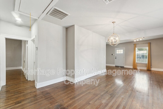 Building Photo - 1031 Schley Ave