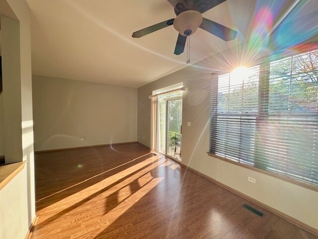 Building Photo - 2833 Vernal Ln