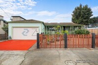 Building Photo - 3606 Barrett Ave