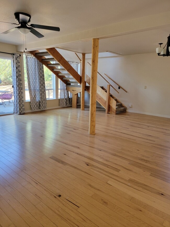 Building Photo - 37020 Schafer Rd