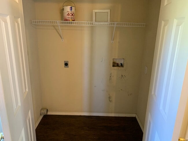 Building Photo - For Lease | Pratville | Available Now!