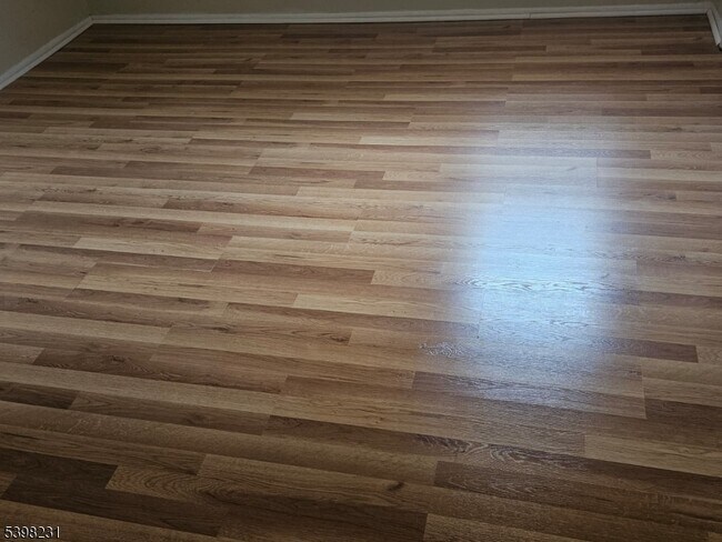 Building Photo - 99 Chapman Pl