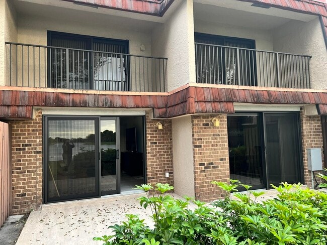 Building Photo - 8029 Boca Rio Dr