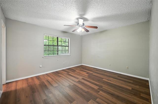 Building Photo - 115 Mesa Wood Dr