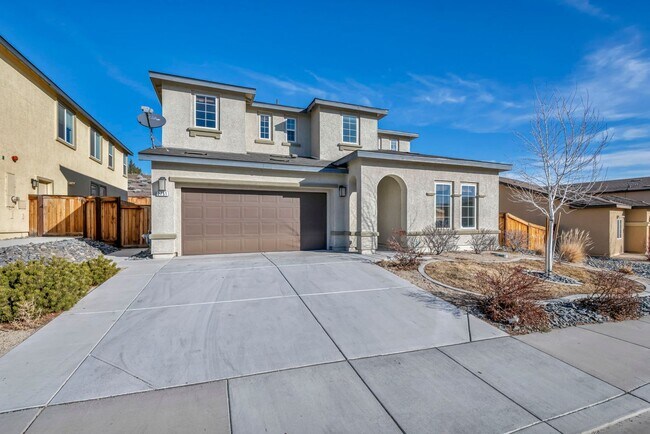 Building Photo - Sun-Filled, Spacious Living with a Three-Car Garage