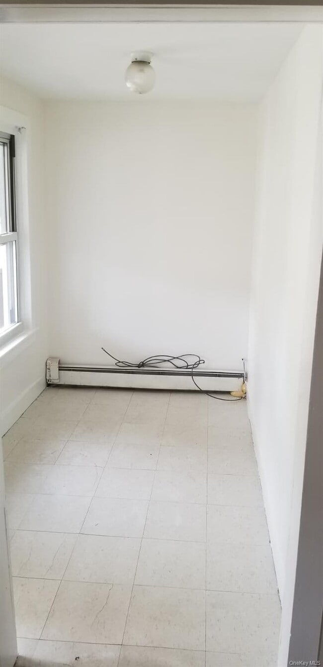 Building Photo - 6 Broadhead St