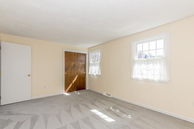 Building Photo - 55 Prescott Dr