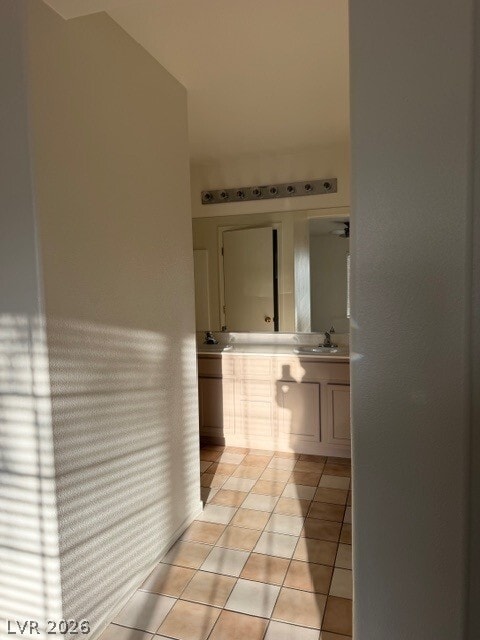 Building Photo - 2660 Heathrow St