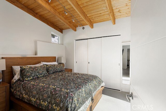 Building Photo - 30872 Marilyn Dr