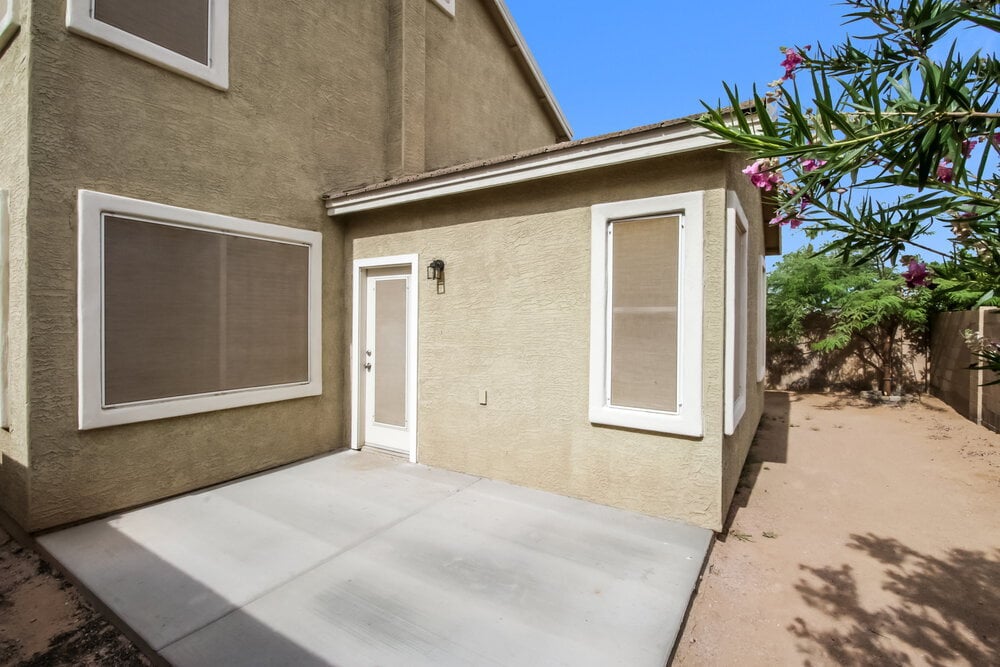 Building Photo - 8739 E Lindner Ave