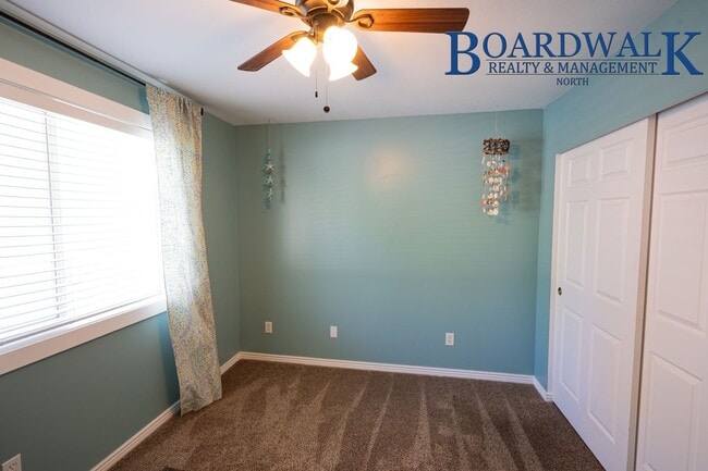 Building Photo - Main-Level 3 Bed / 2 Bath Home in Farmington