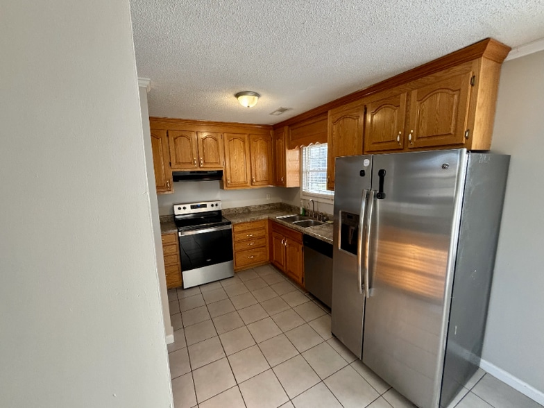 Building Photo - 218 Joe Quick Rd