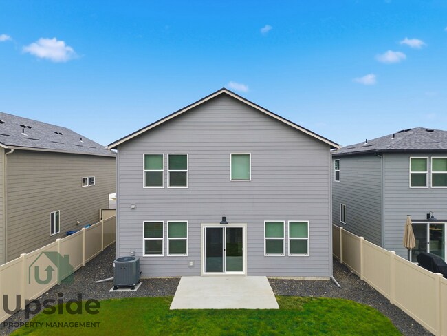 Building Photo - 20601 E Mdw Spg Lp