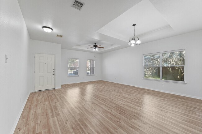 Building Photo - 18211 Fairview Valley Ct