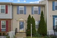Building Photo - 606 Ransom Ct