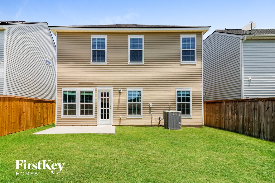 Building Photo - 343 Bradley Bend Dr