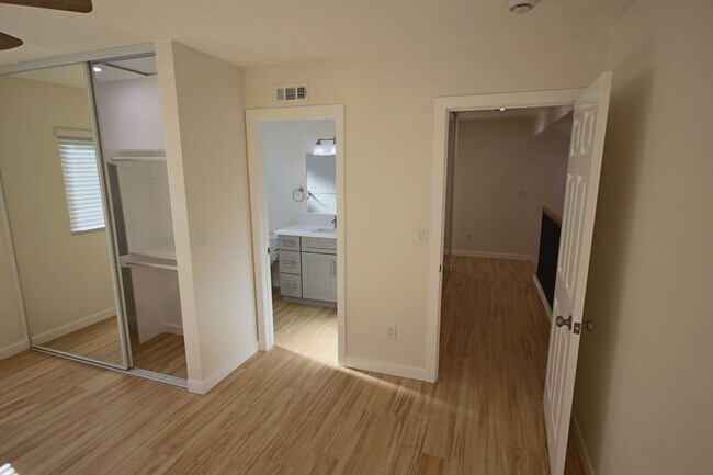 Building Photo - Spring Valley 4-Bedroom Home - Completely remodeled