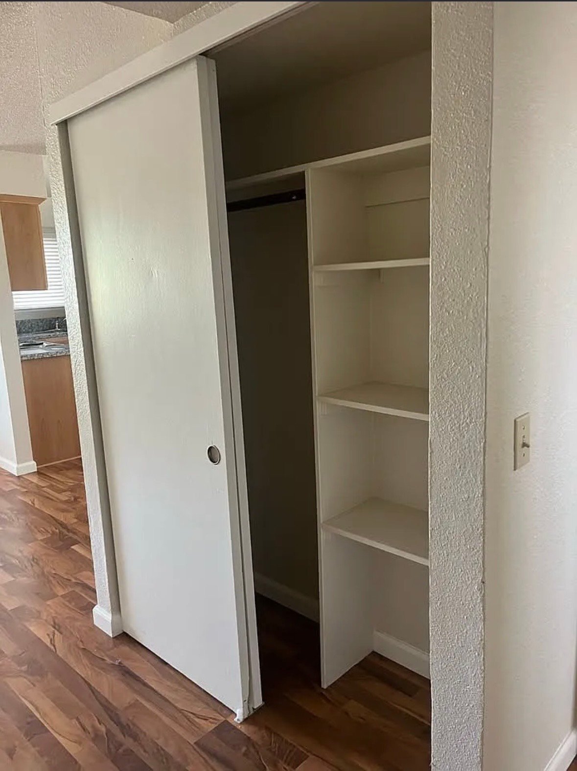 Building Photo - 3 Carson St