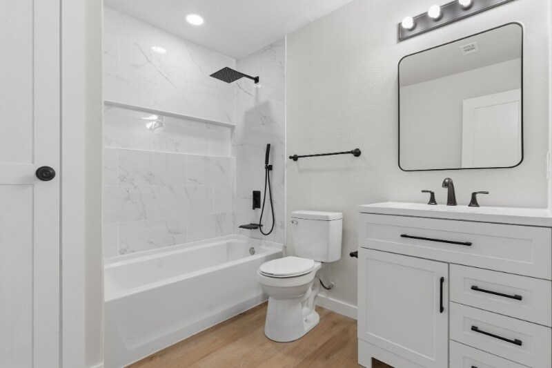 Building Photo - 1832 Dogwood Trail