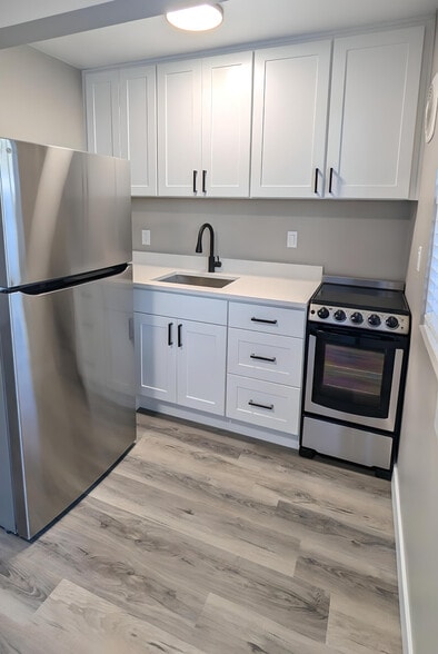 Building Photo - 8805 14TH AVE S APT 6
