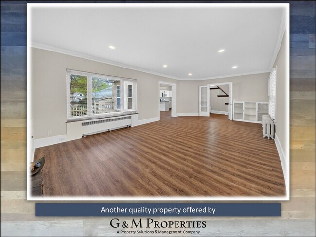 Building Photo - 1317 Genesee St