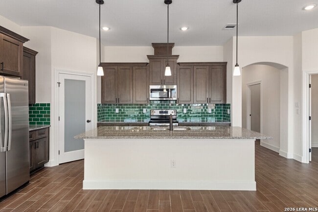 Building Photo - 406 Park Cir