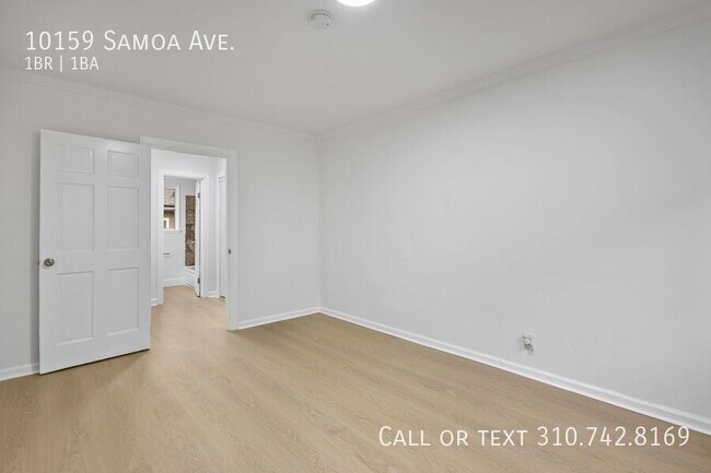 Building Photo - 10159 Samoa Ave