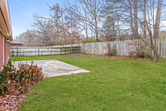 Building Photo - 2803 Henson Pl