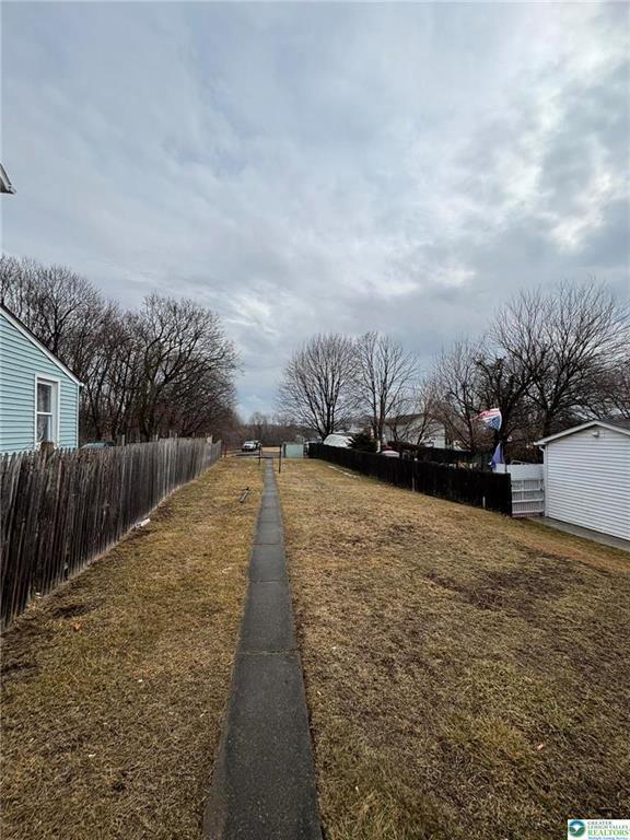 Building Photo - 14 W Main St