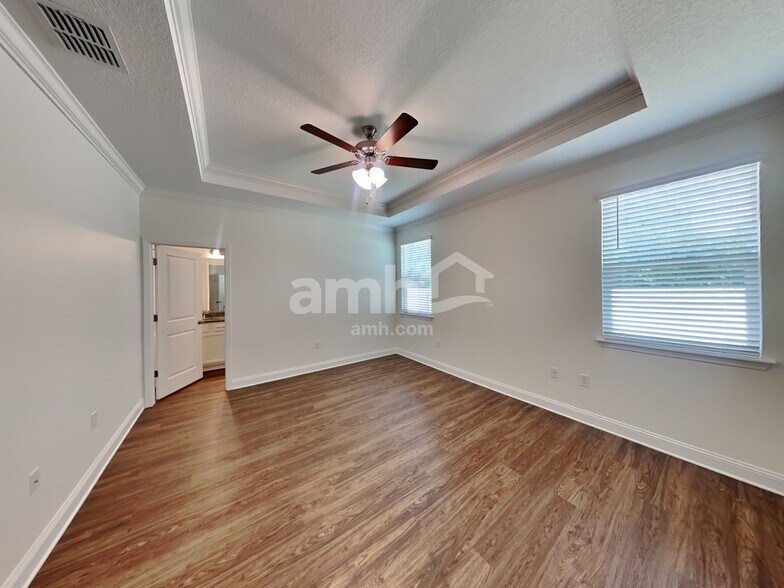 Building Photo - 2993 Hill Valley Ln