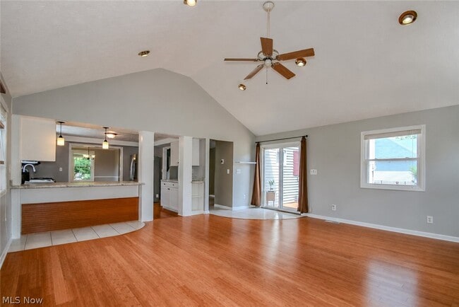 Building Photo - 12433 Webster Rd