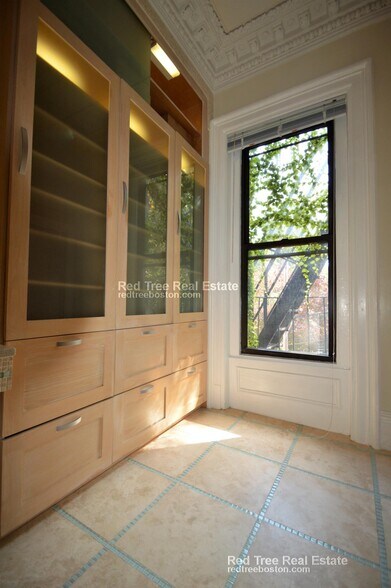 Building Photo - 500 Columbus Ave