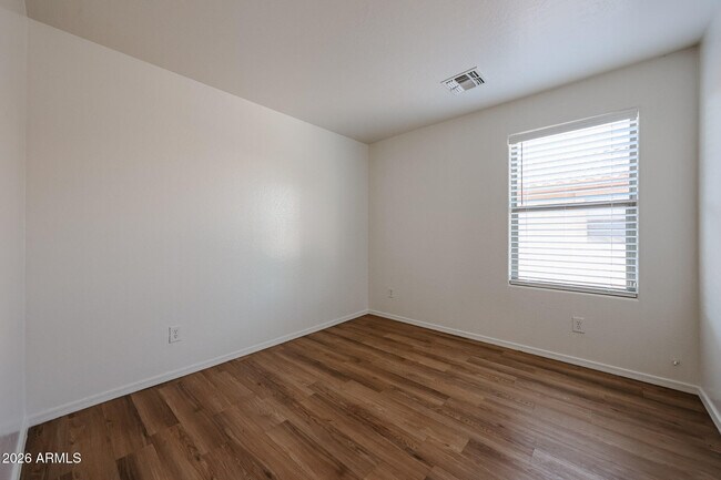 Building Photo - 25025 W Dove Mesa Dr