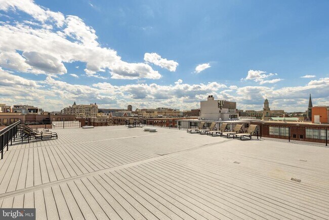 Building Photo - 1245 13th St NW