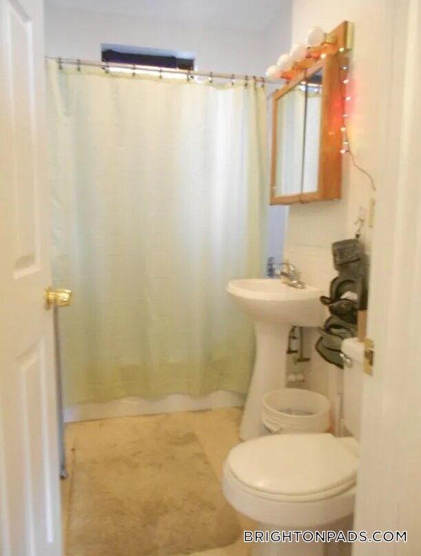 Building Photo - 23 Cummings Rd