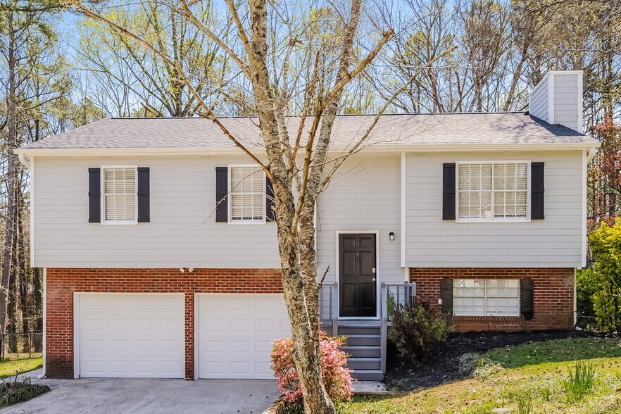 Primary Photo - 1120 Brenton Dr NW