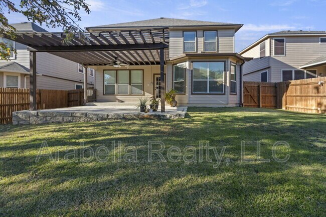 Building Photo - 208 Dove Run