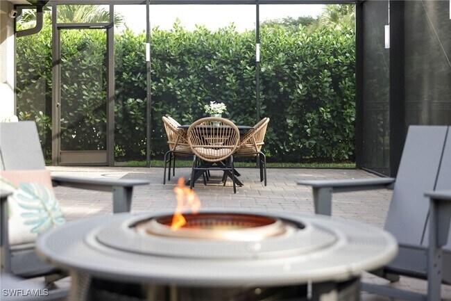 Building Photo - 14571 Topsail Dr